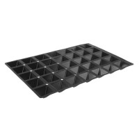 Форма силіконова Hendi Pyramide 65x65xH35 мм на 35 шт 676264