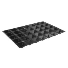 Форма силіконова Hendi Pyramide 65x65xH35 мм на 35 шт 676264